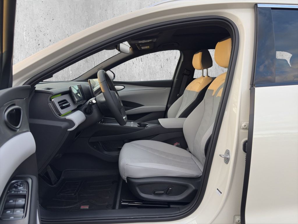 BYD SEAL 2025