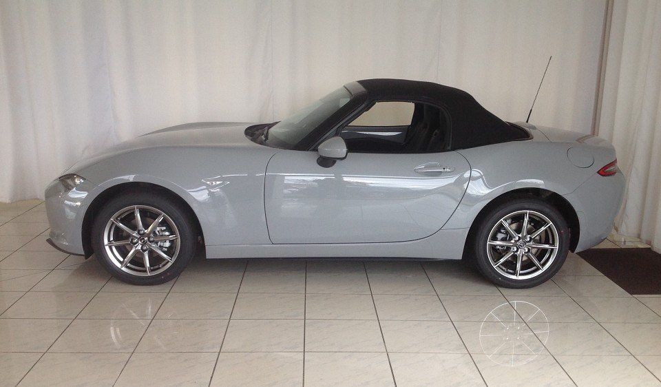 Mazda MX-5 2025