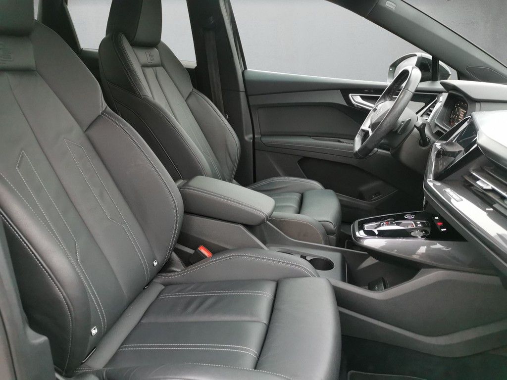 Audi Q4 2022