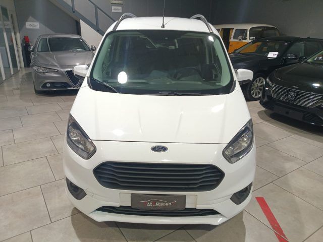 Ford Tourneo Courier 2020