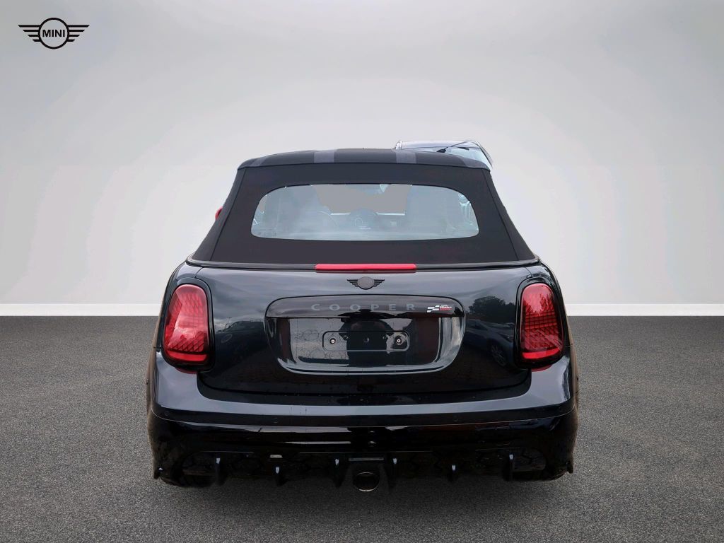 MINI John Cooper Works Cabrio 2024
