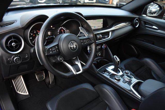 Alfa Romeo Stelvio 2021