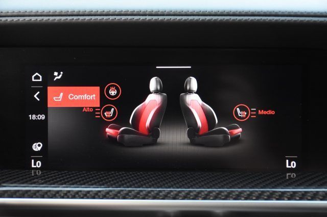 Alfa Romeo Stelvio 2021