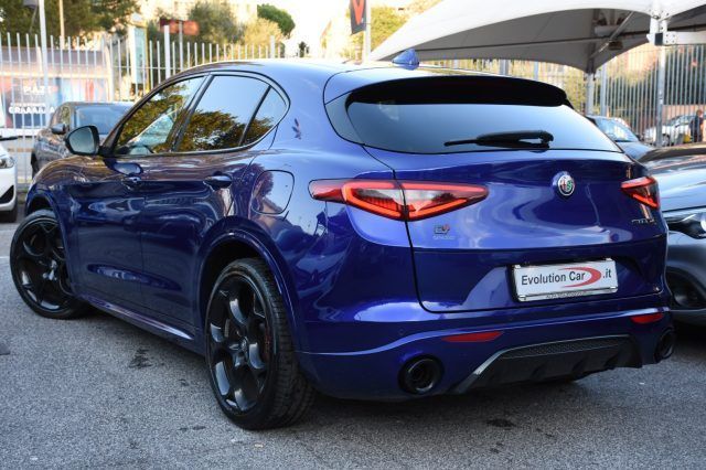 Alfa Romeo Stelvio 2021