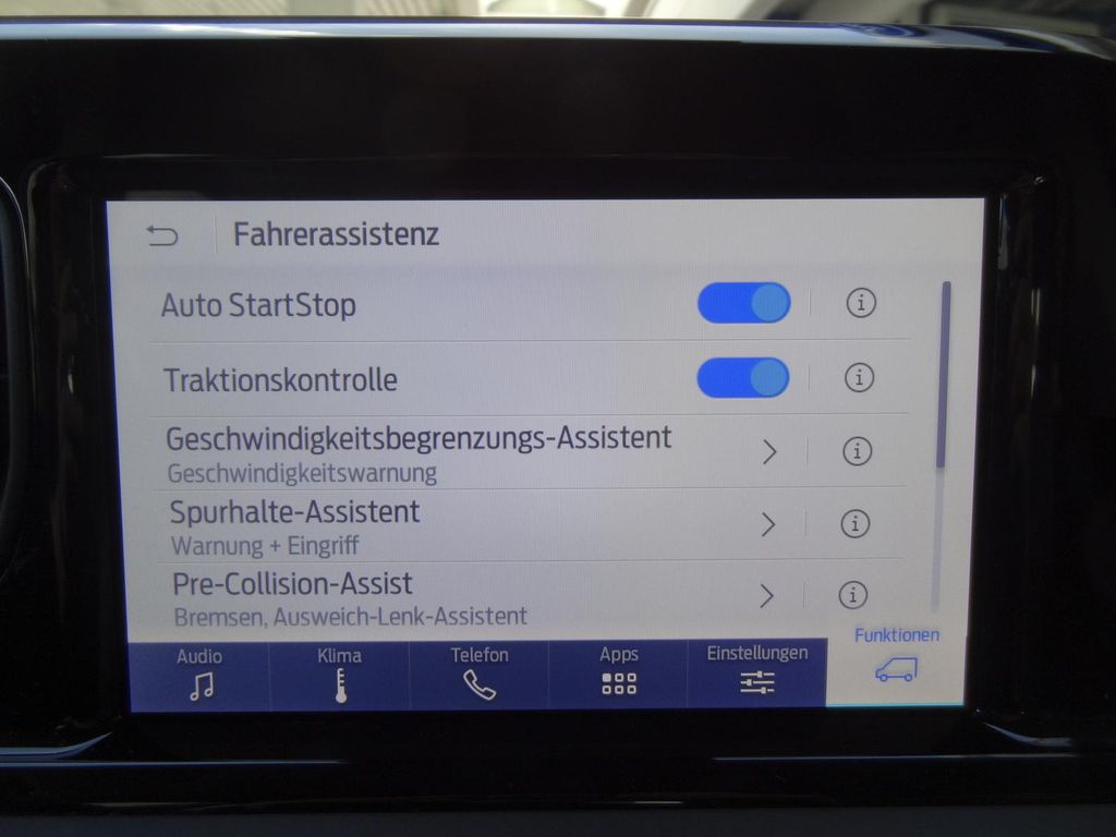 Ford Tourneo Courier 2025