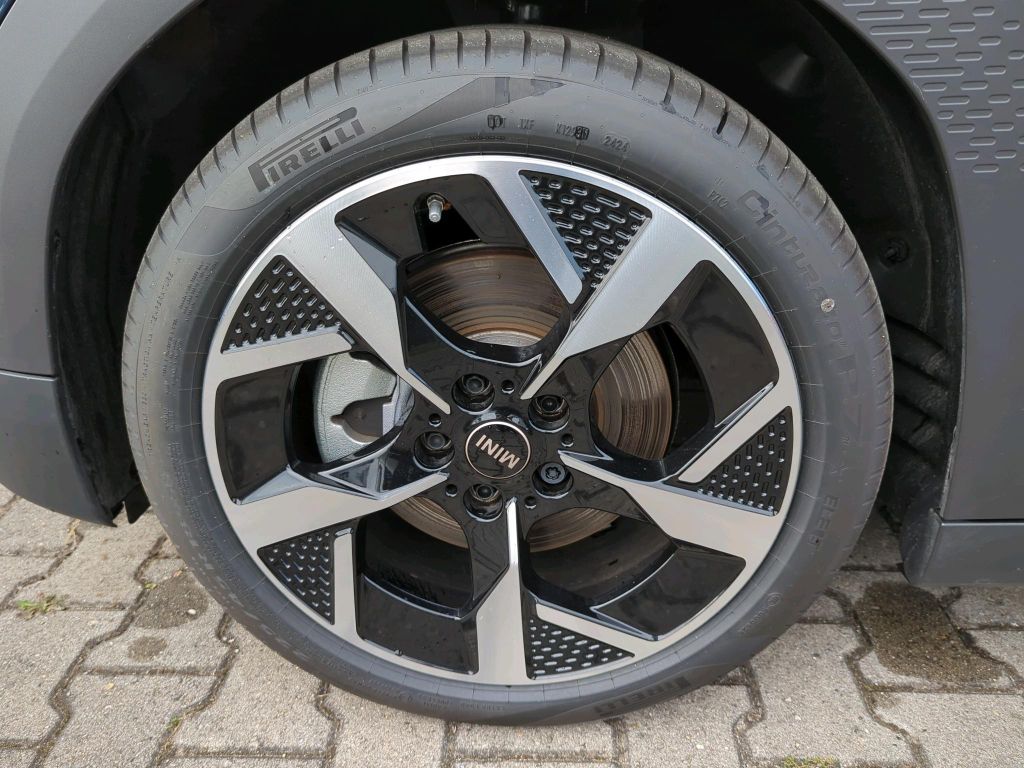 MINI John Cooper Works 2024