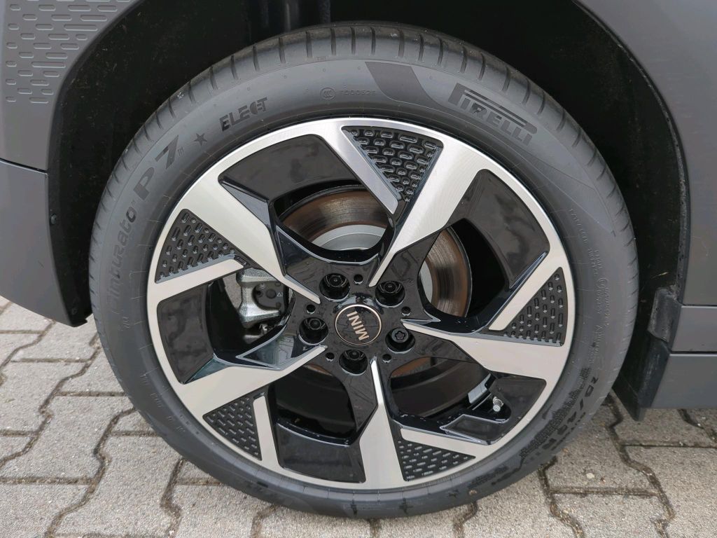 MINI John Cooper Works 2024