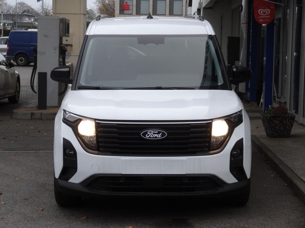 Ford Tourneo Courier 2025