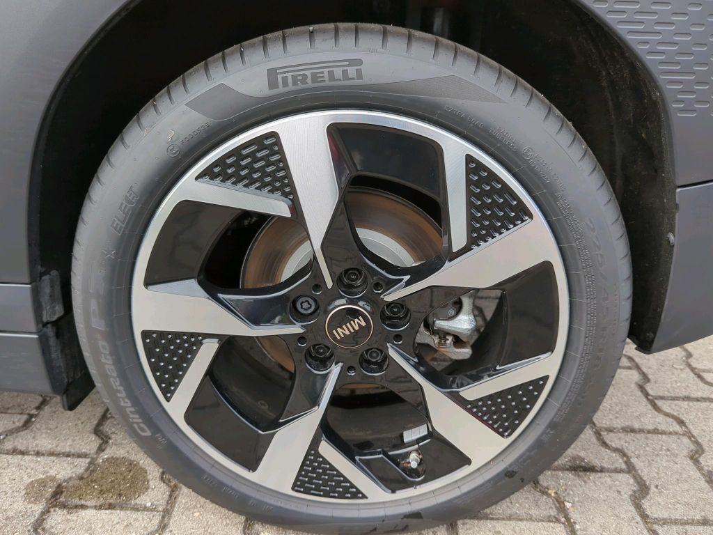 MINI John Cooper Works 2024