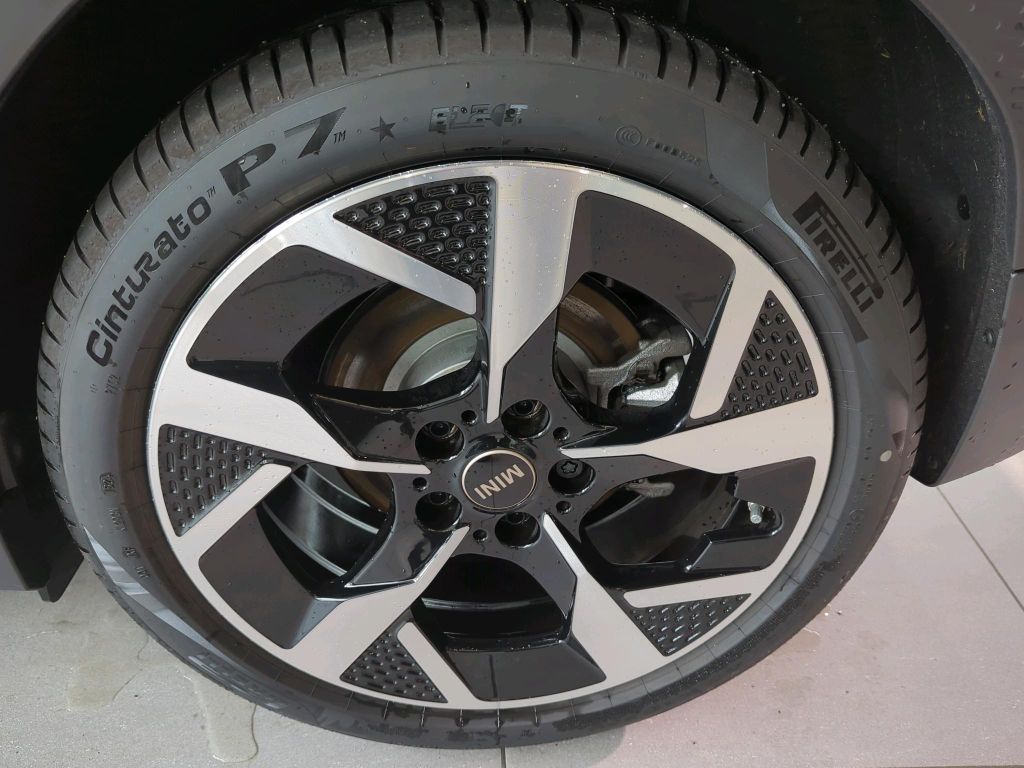 MINI John Cooper Works 2024