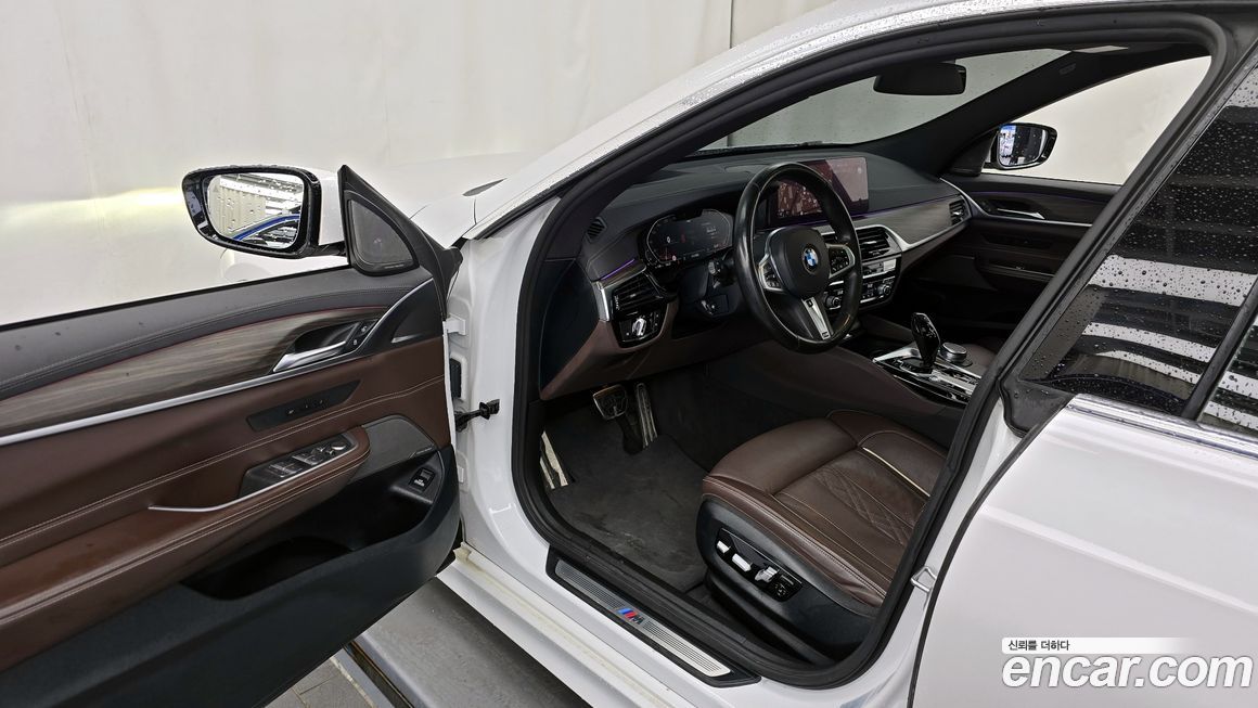 BMW Gran Turismo 2021