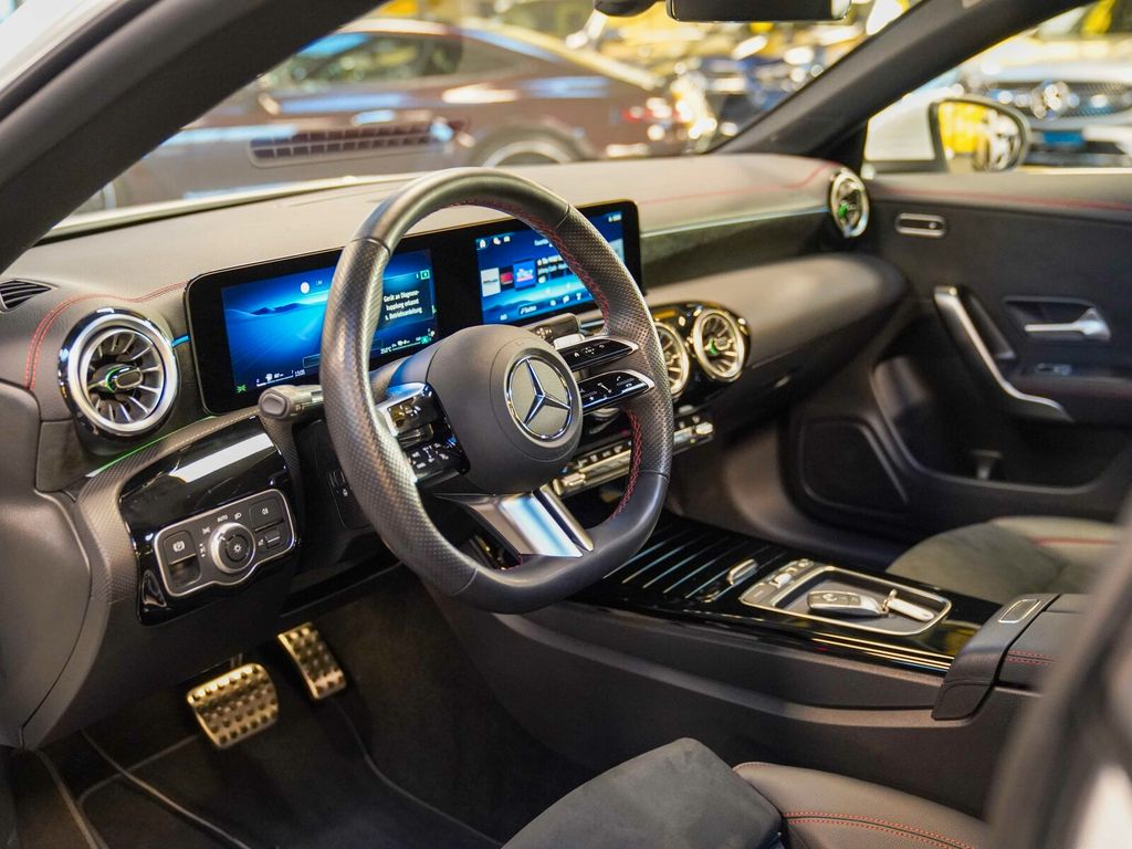 Mercedes-Benz CLA 250 2024