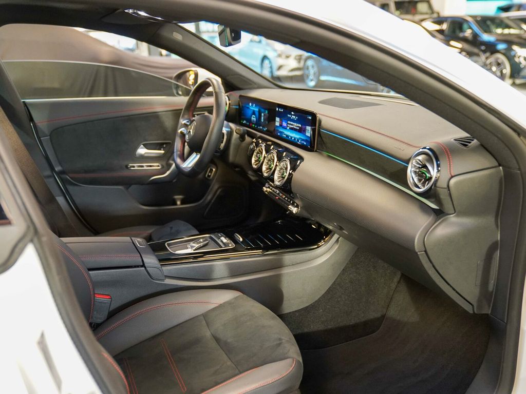 Mercedes-Benz CLA 250 2024