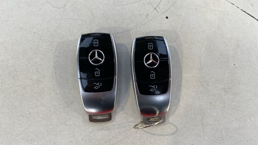 Mercedes-Benz E 300 2020