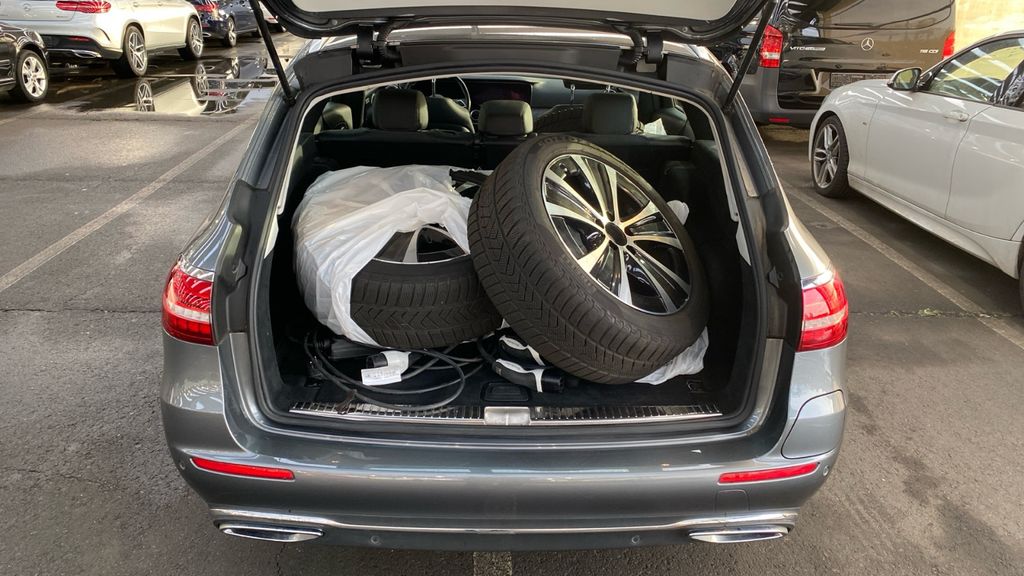 Mercedes-Benz E 300 2020