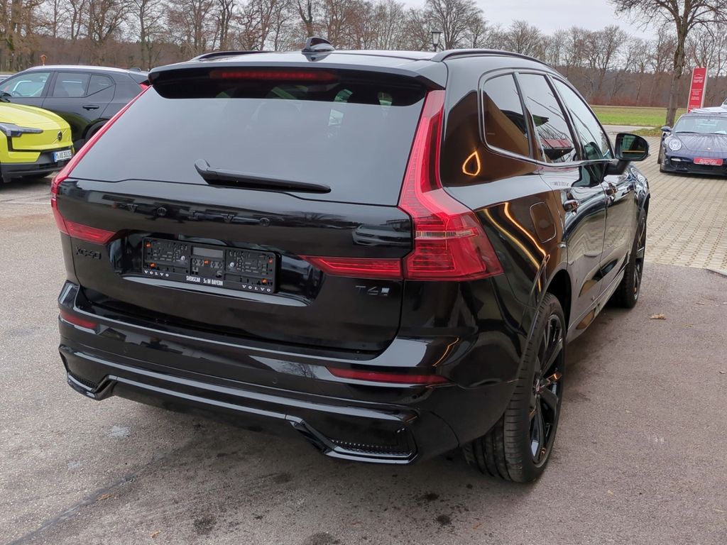 Volvo XC60 2025