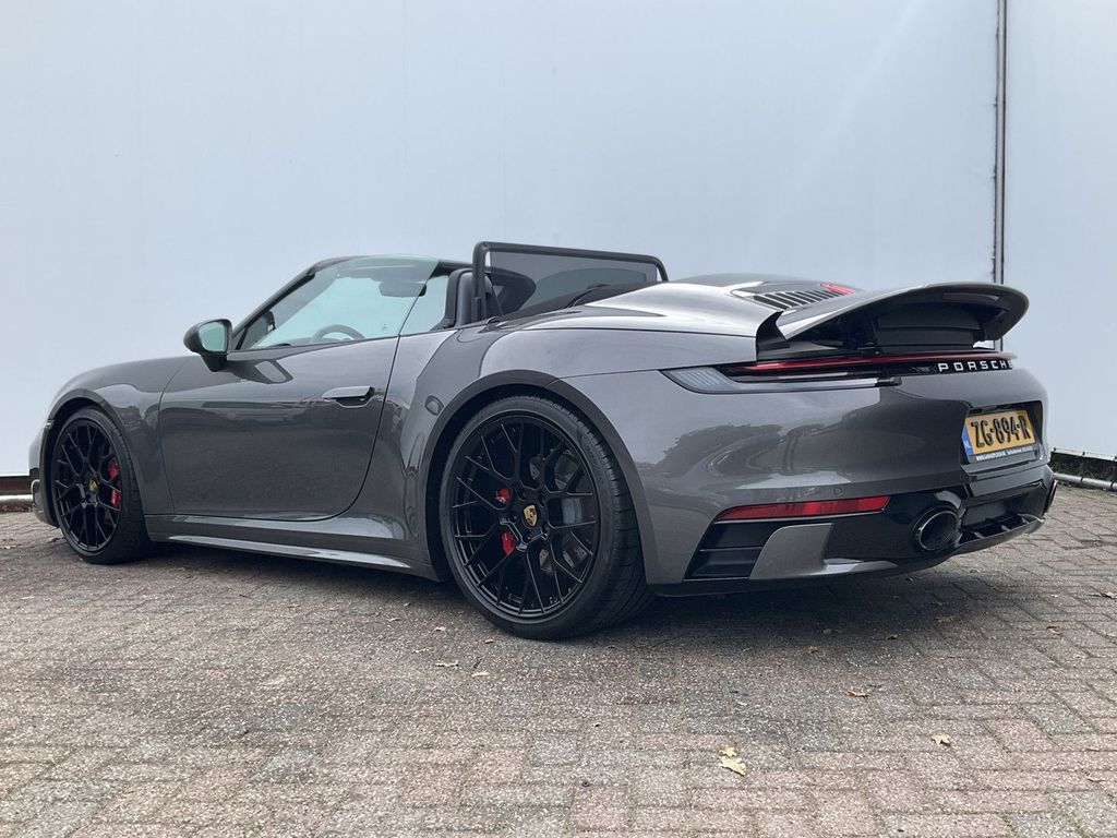 Porsche 992 2019
