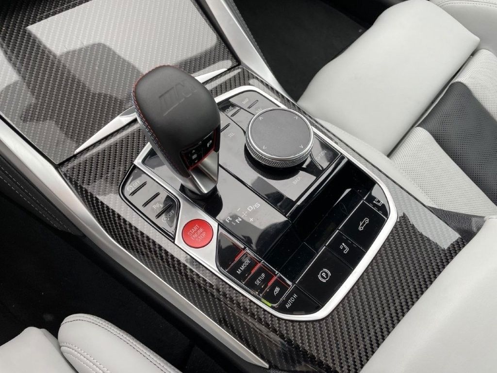 BMW M4 2025