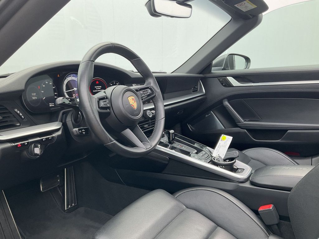 Porsche 992 2019