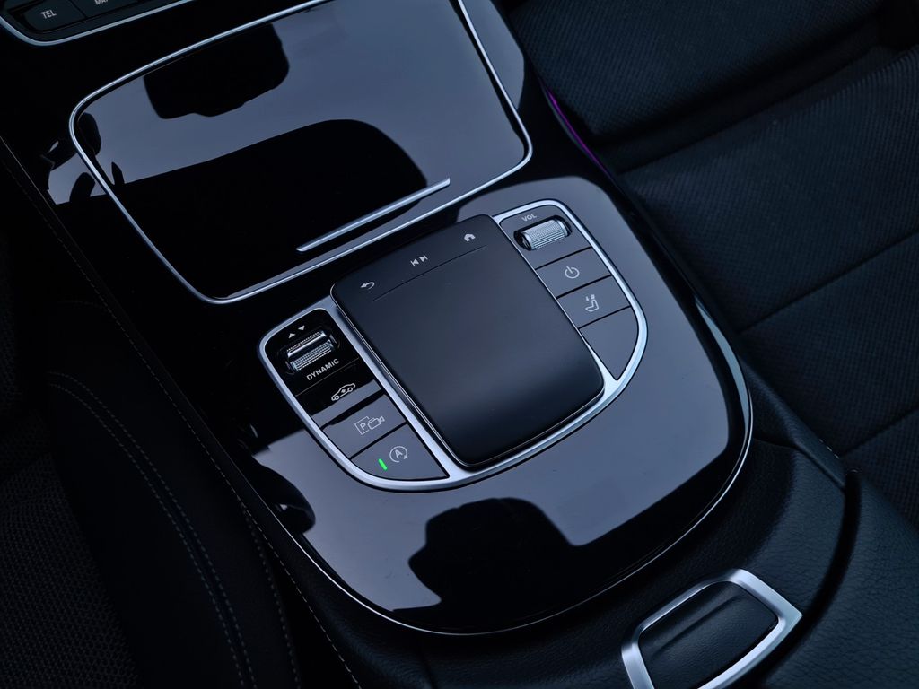 Mercedes-Benz E 200 2023