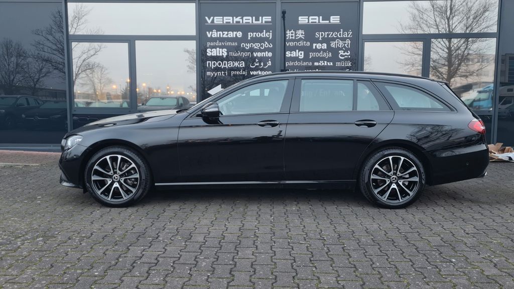 Mercedes-Benz E 200 2023