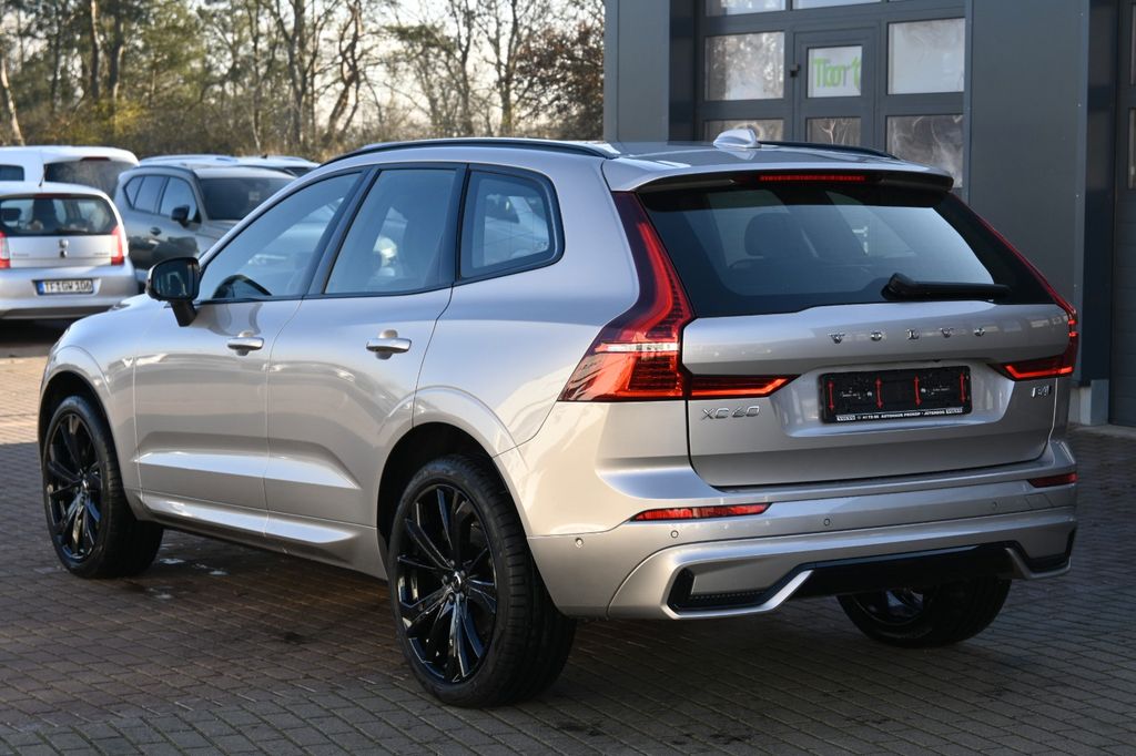 Volvo XC60 2022