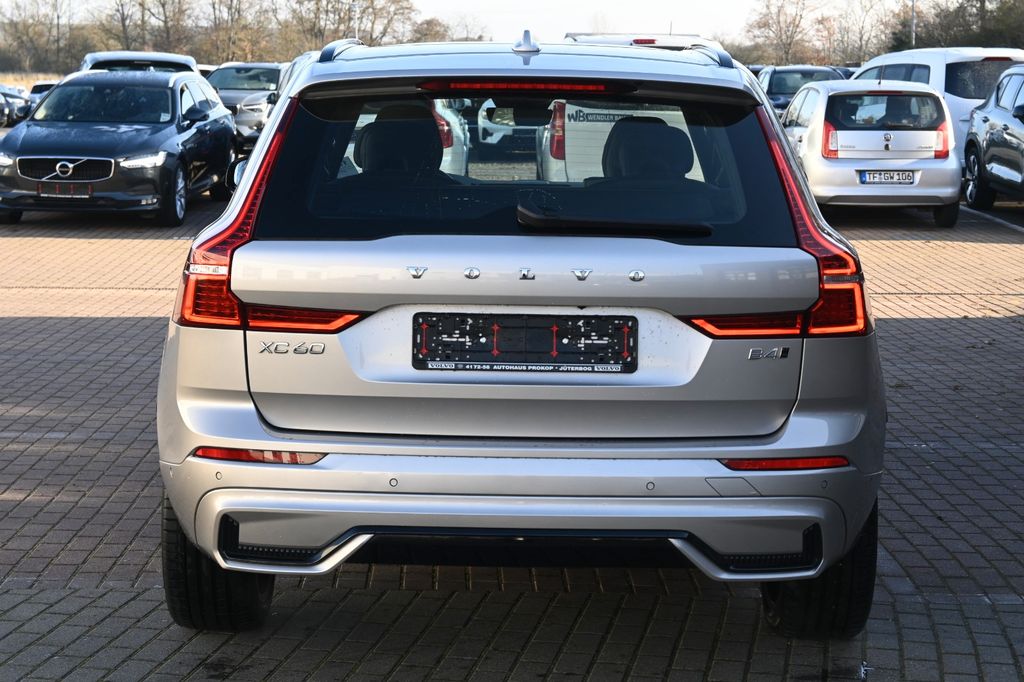 Volvo XC60 2022