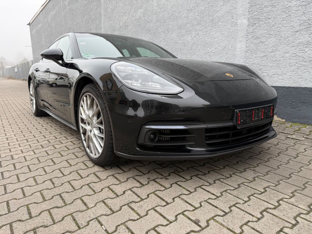 Porsche Panamera 2019