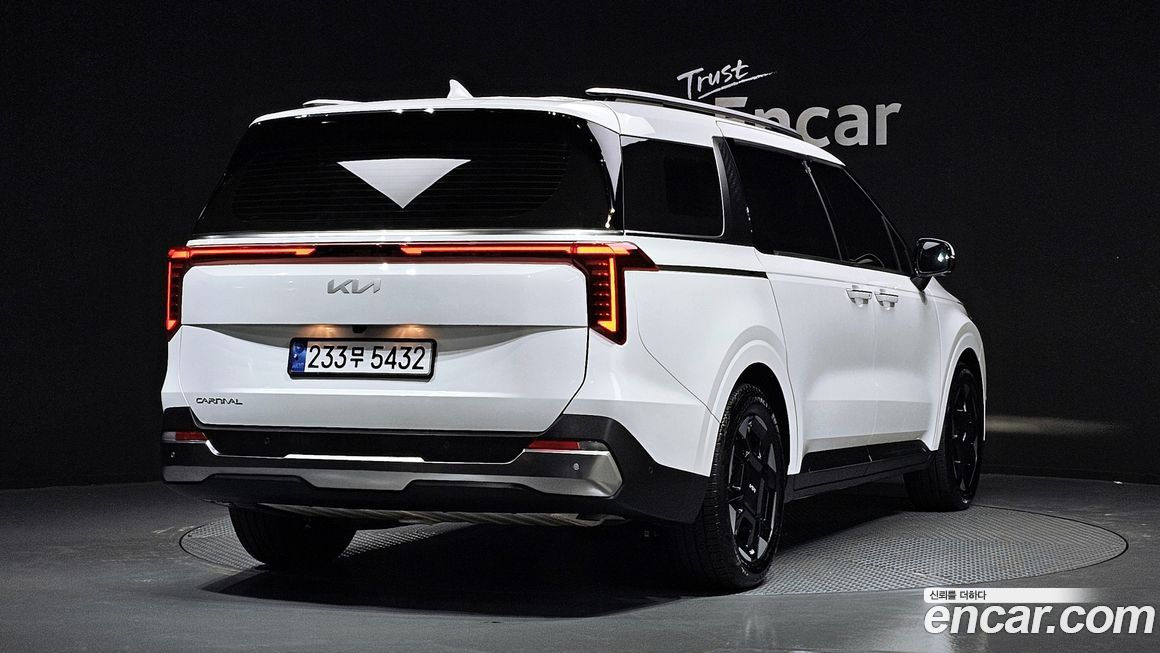Kia Canival 2025