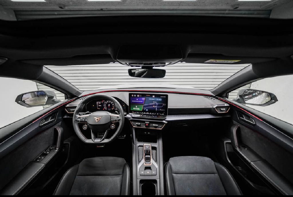 Cupra Leon 2025