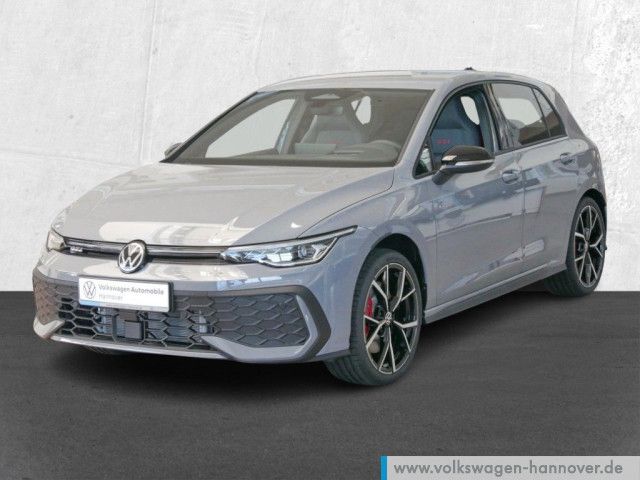 Volkswagen Golf 2025