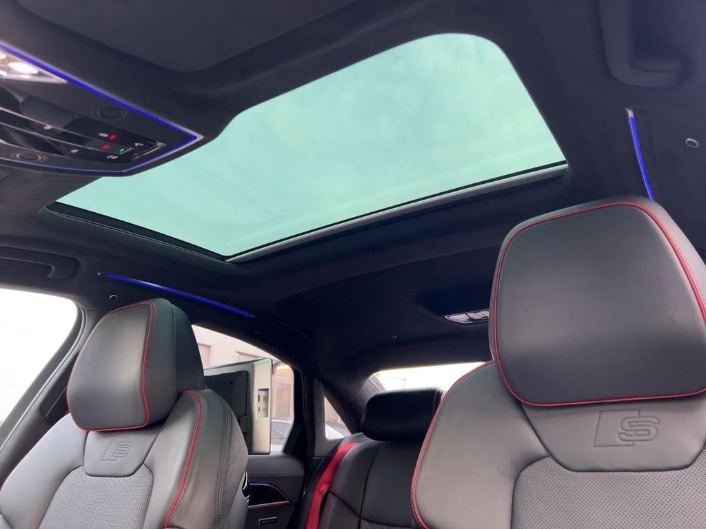 Audi S8 2022