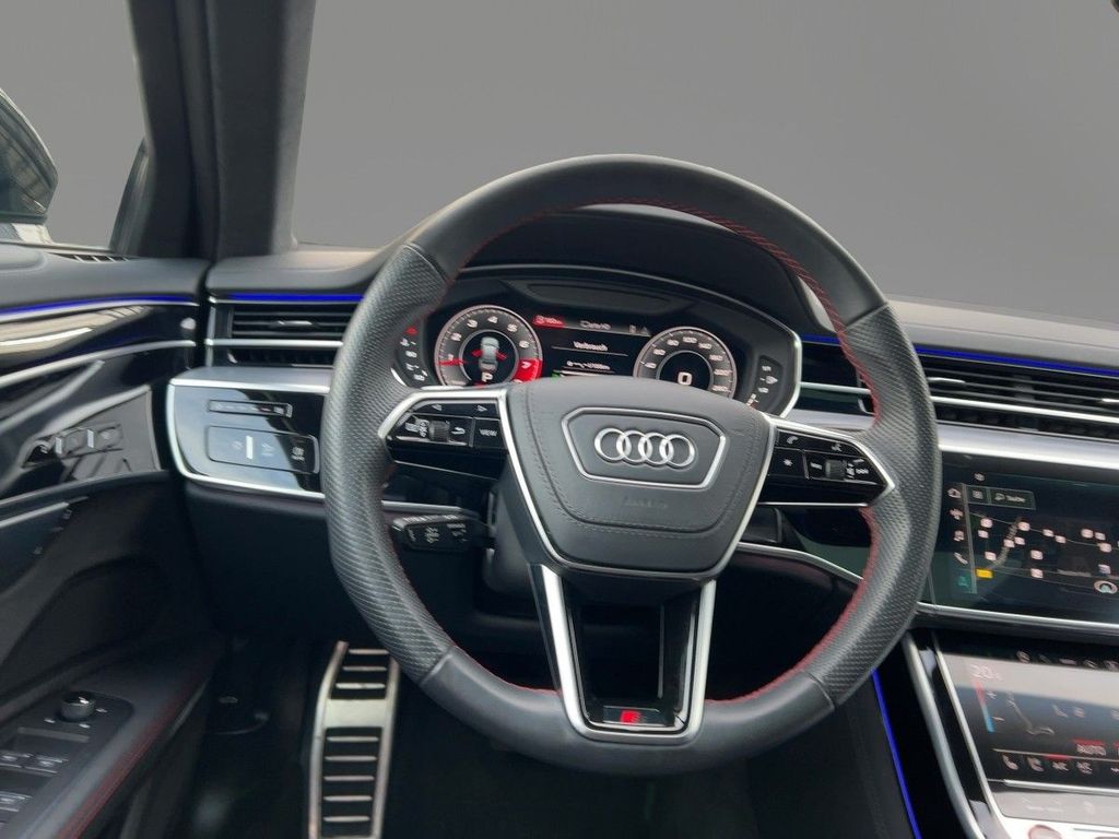 Audi S8 2022