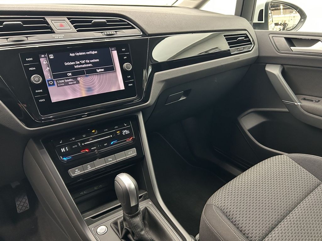 Volkswagen Touran 2025