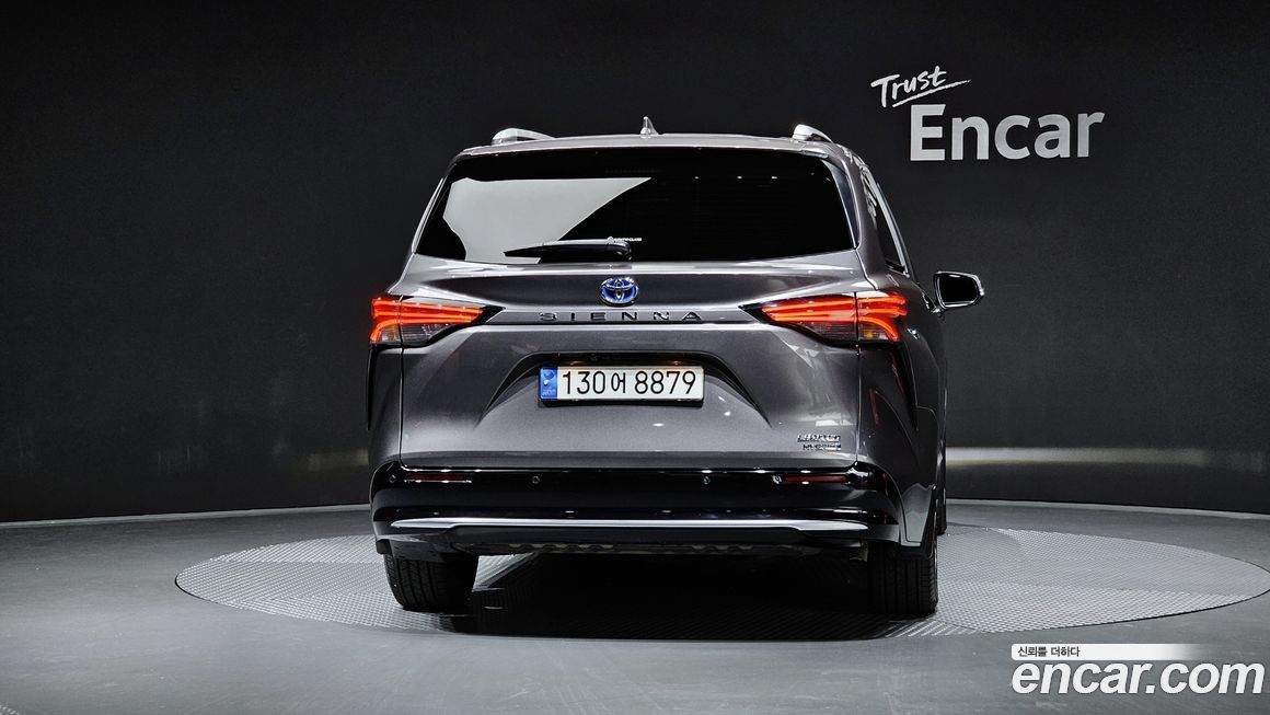 Toyota Sienna 2023