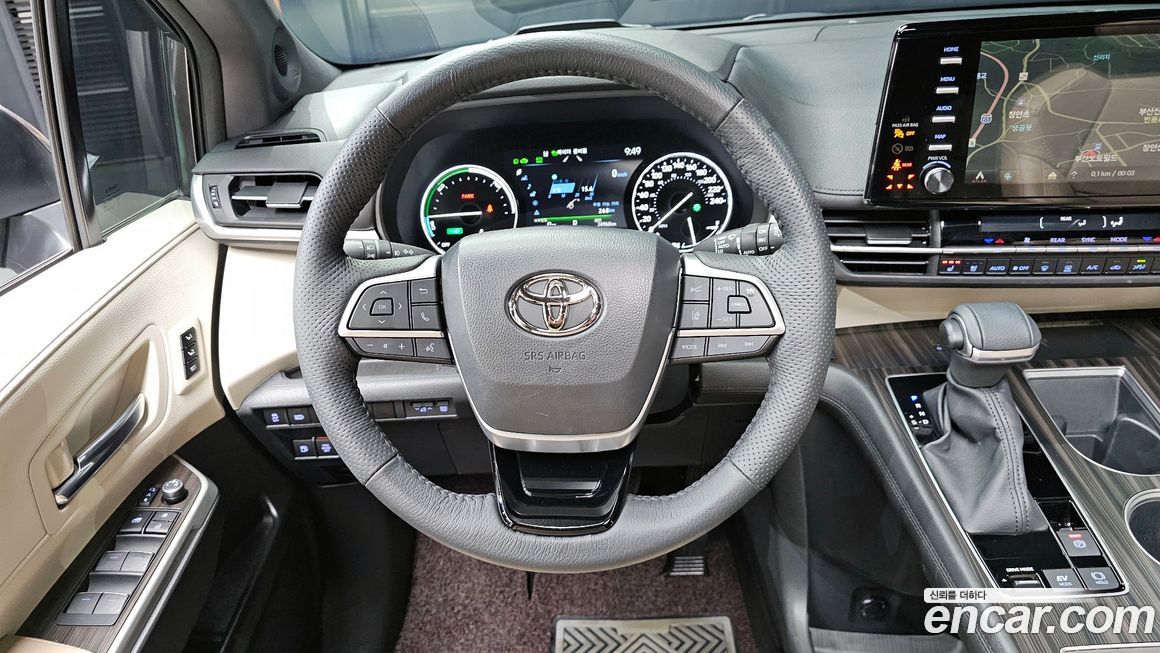 Toyota Sienna 2023