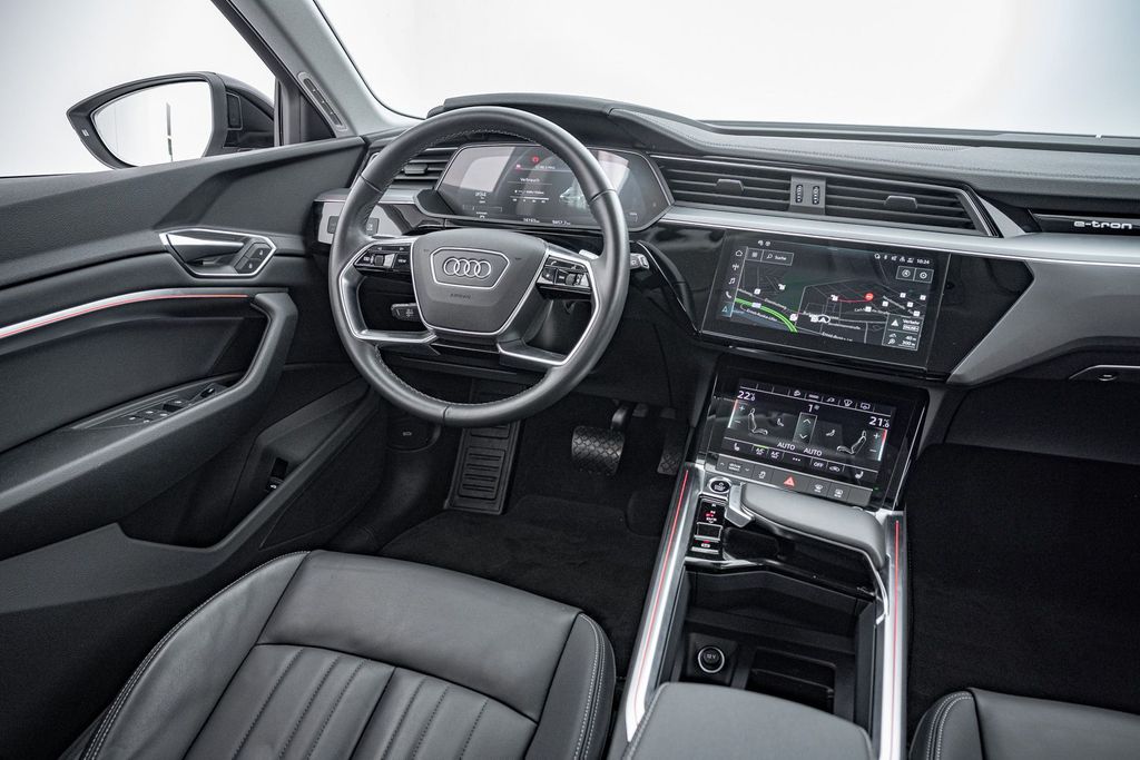 Audi e-tron 2022