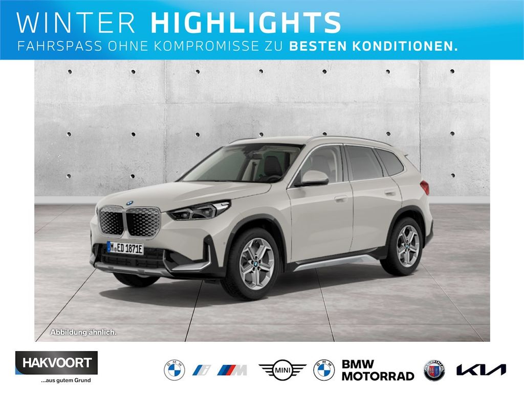 BMW iX1
