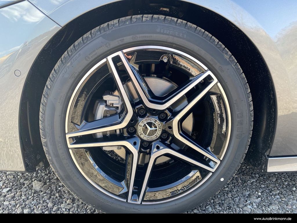 Mercedes-Benz A 200 2025