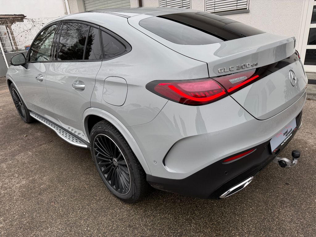 Mercedes-Benz GLC 300 2025