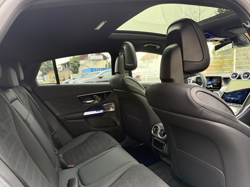 Mercedes-Benz GLC 300 2025