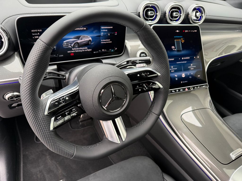 Mercedes-Benz GLC 300 2025