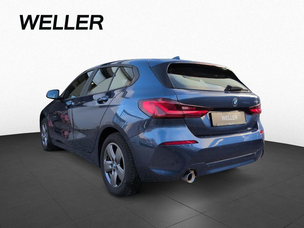 BMW 118 2022