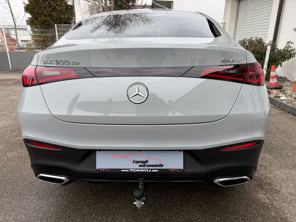 Mercedes-Benz GLC 300 2025