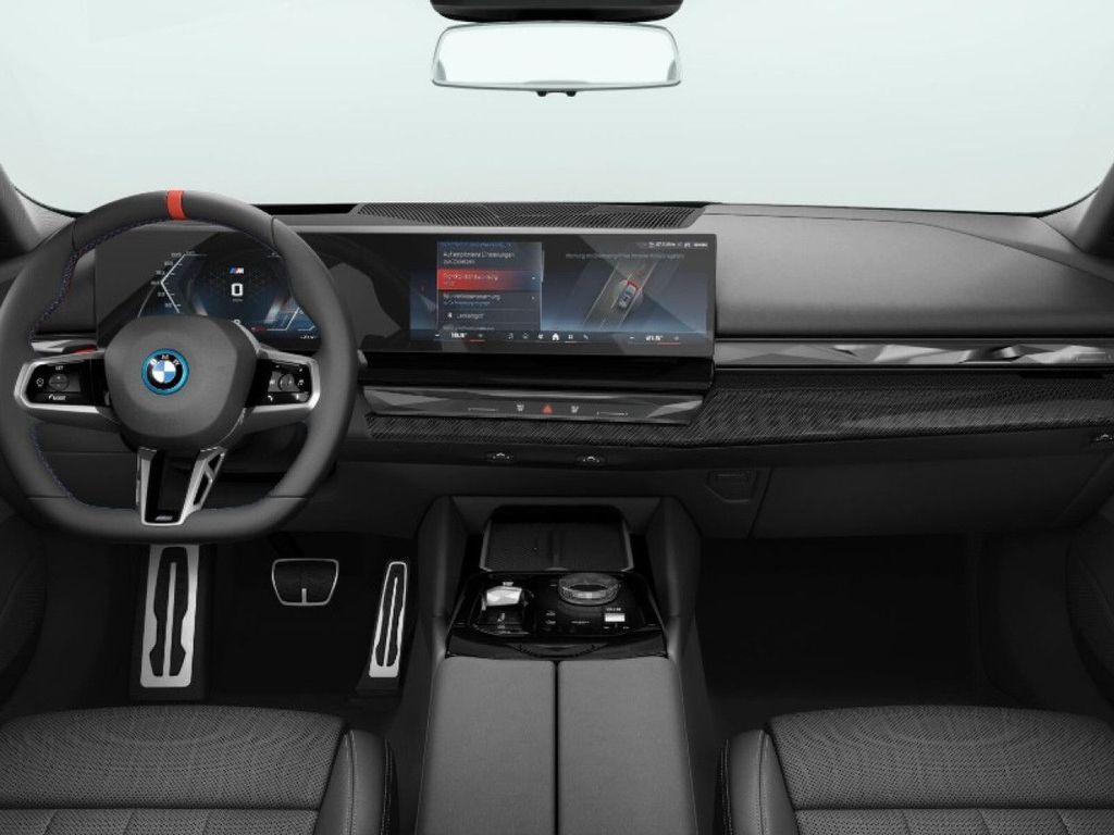 BMW i5 2025