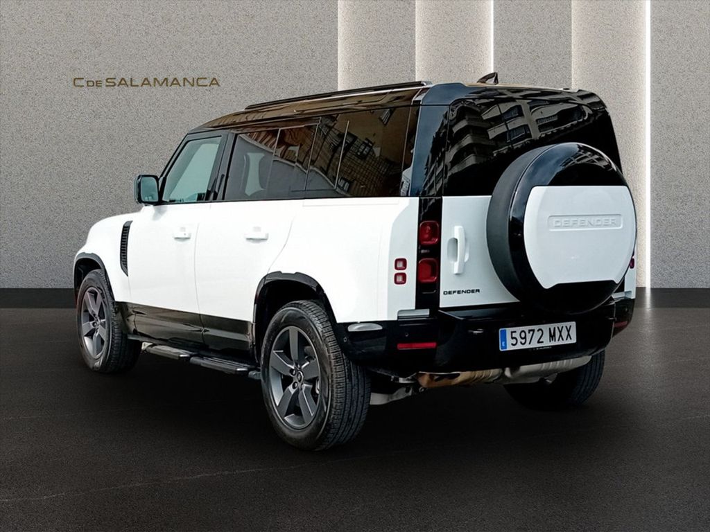 Land Rover Defender 2025