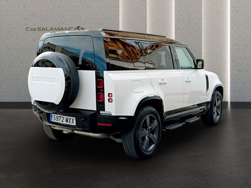 Land Rover Defender 2025