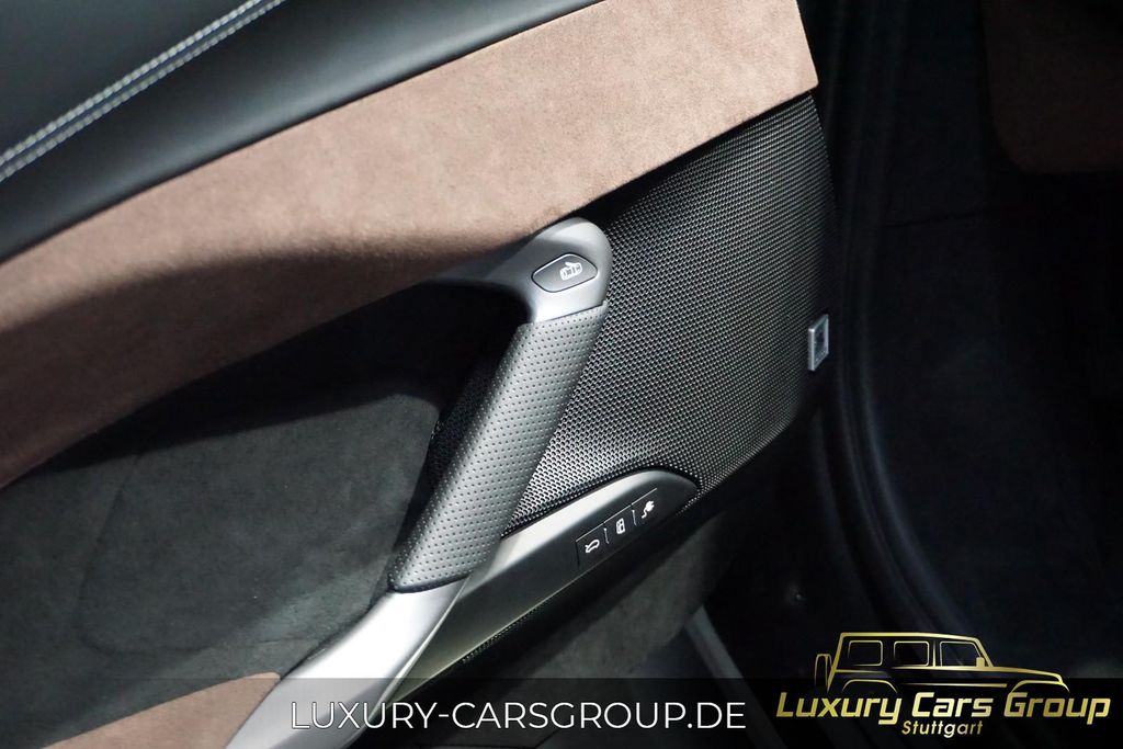 Ferrari 296 GTB 2023