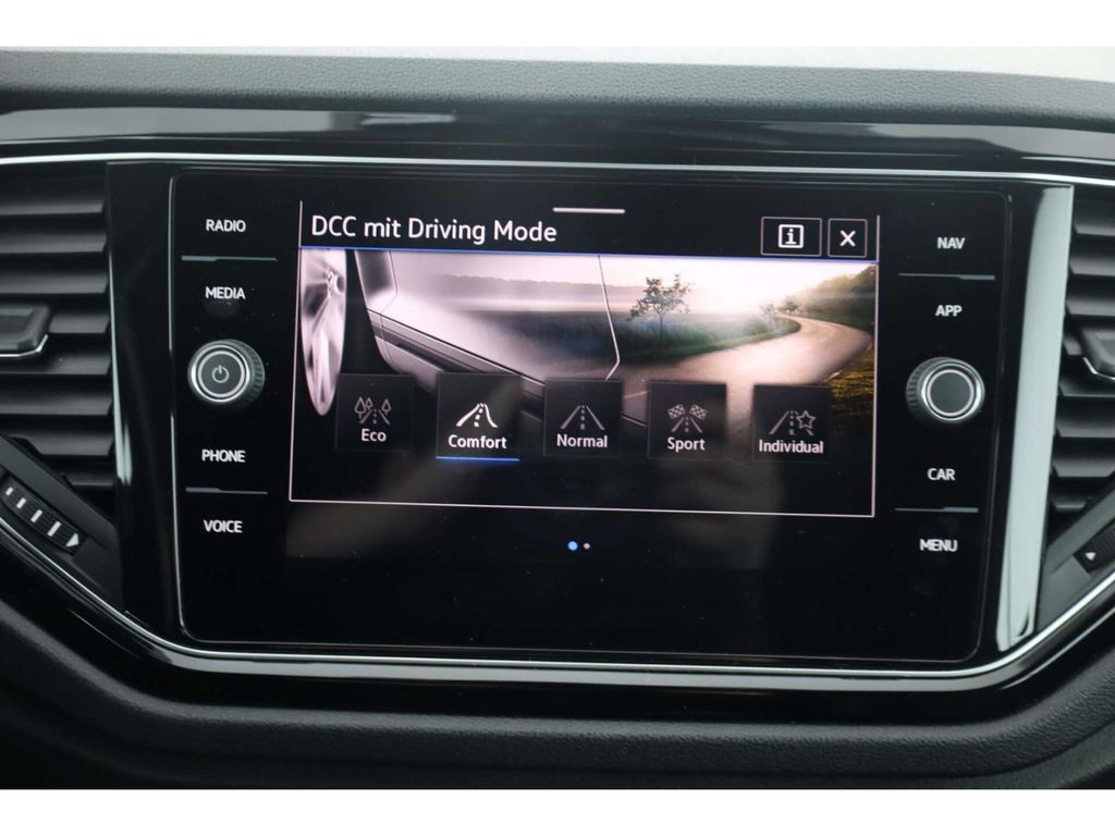 Volkswagen T-Roc 2021