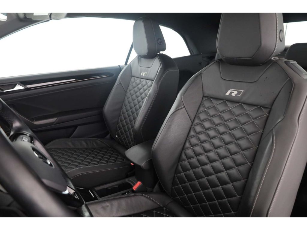 Volkswagen T-Roc 2021